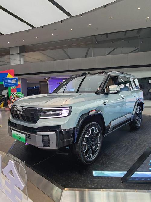 深圳199比亚迪方程豹硬派越野的爆款，英菲尼迪35周年与你共成长